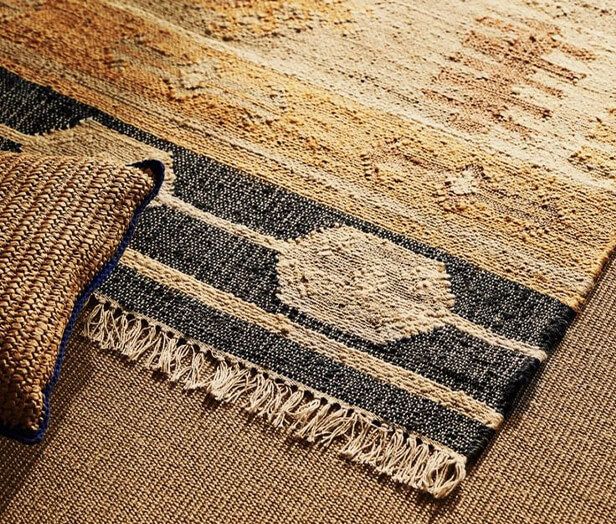 IZRIN artisan workshop - Handcrafting quality pieces with attention to detail