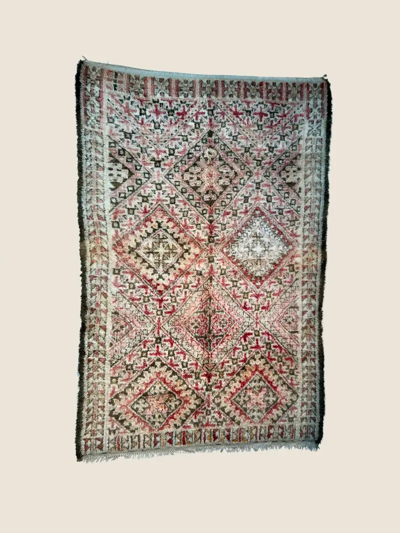 Beni M'guild vintage rug 200×300cm, handwoven wool with deep crimson and olive brown geometric bands.