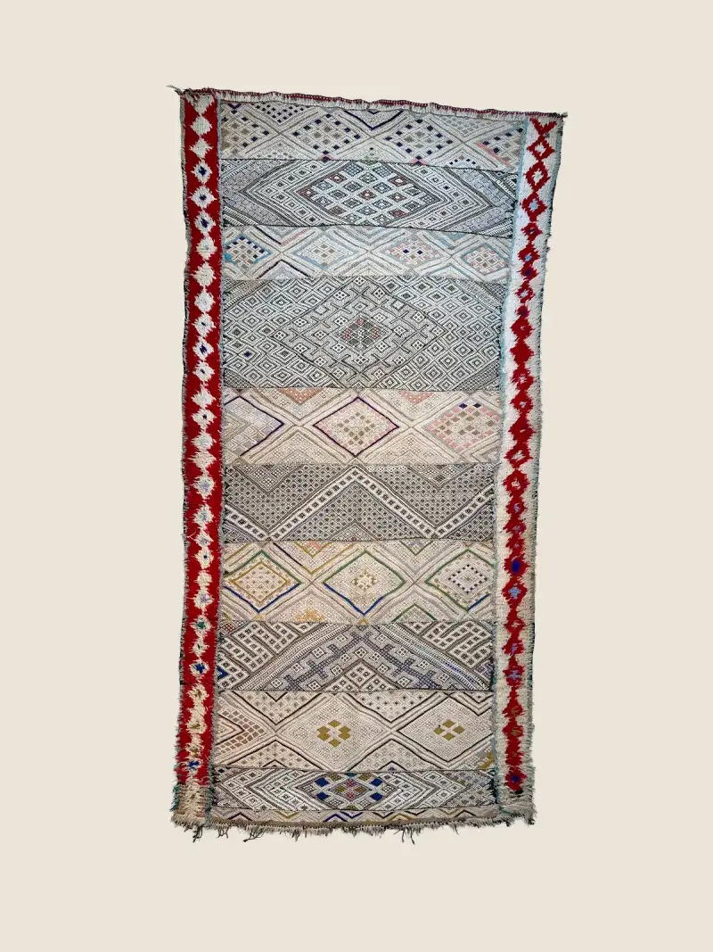 Light Gray & Navy Blue Moroccan Kilim Rug 150×294cm, vintage handwoven wool with geometric patterns and fringe.