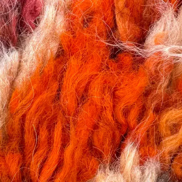 Vibrant orange color swatch for Marmoucha product