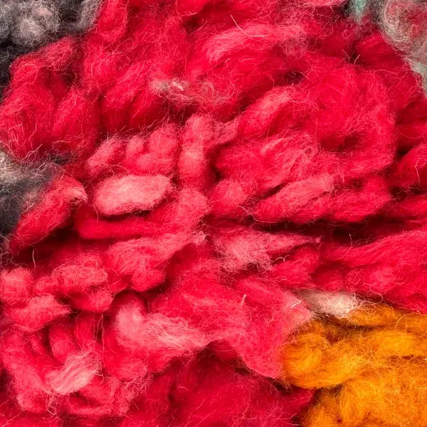 Vibrant red color swatch from the TALSINT product line, part of the red color family.